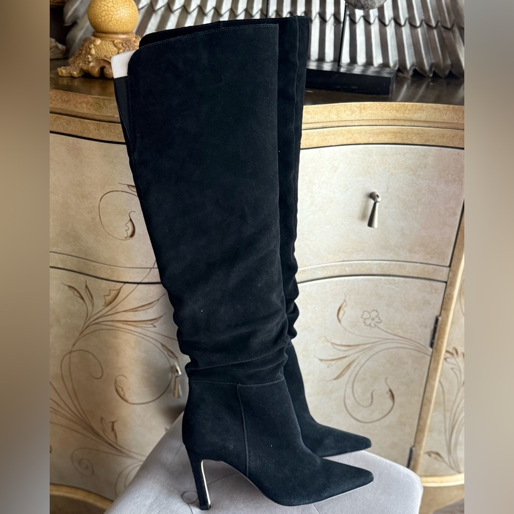 Elegant Black Knee-High Boots suede pointy toe boot